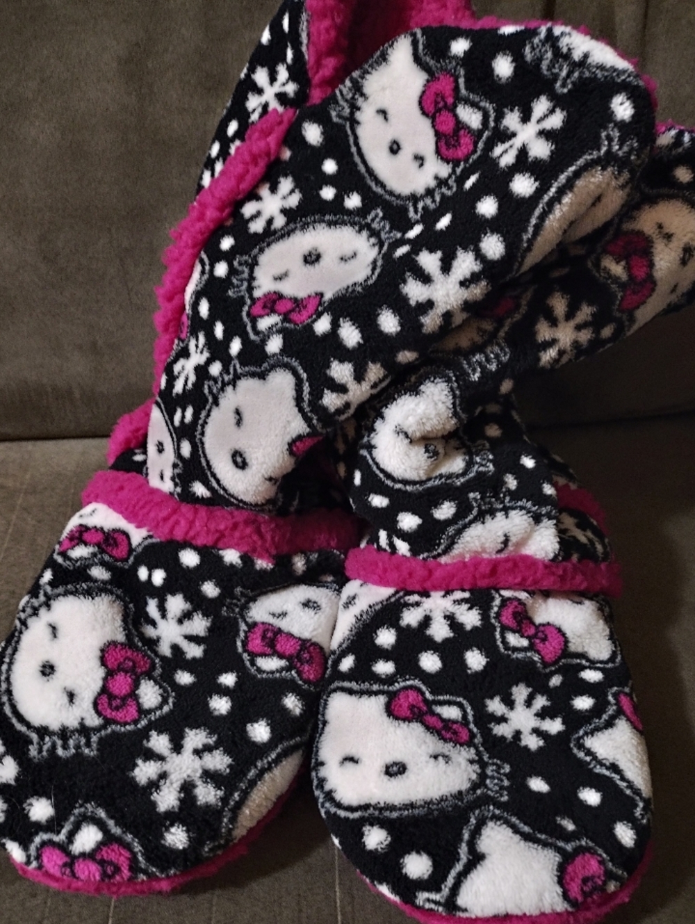 Hello Kitty Black & Pink Plush Slippers For Women